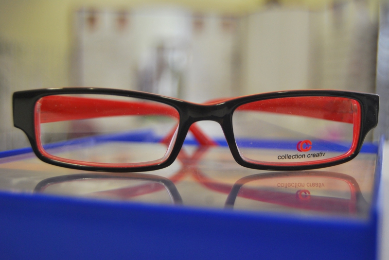 opticien-COLLONGUES-min_view-sight-lens-frame-optics-spectacles-1141012-pxhere.com